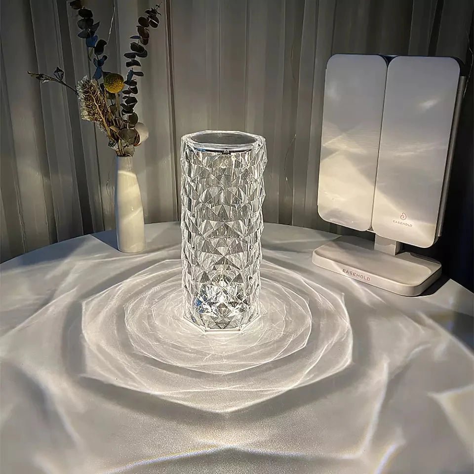 CRYSTAL DIAMOND TABLE LAMP